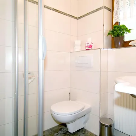 Haus Gerlinde Apartment Lermoos Room photo